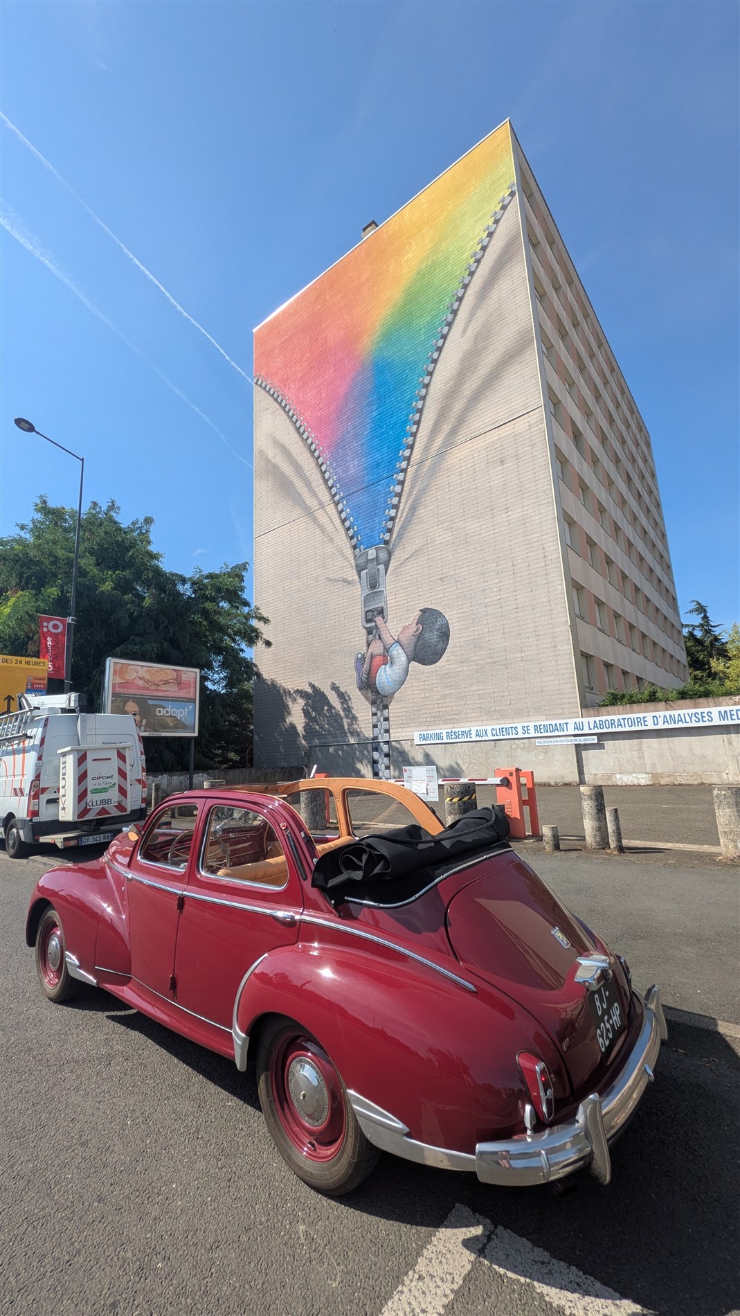 Détail de la Peugeot 203 ancienne